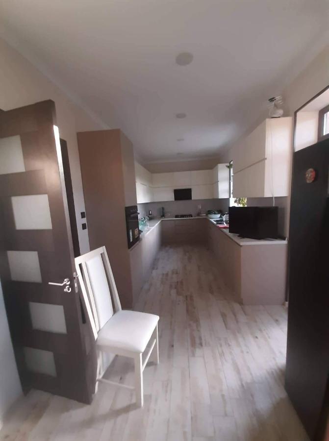 Bed and Breakfast Jorji Гори Экстерьер фото
