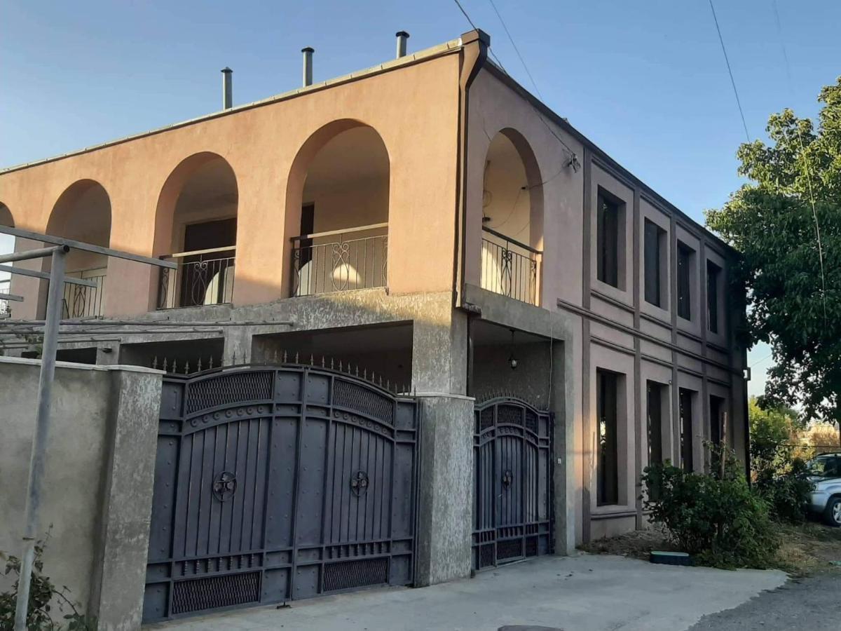 Bed and Breakfast Jorji Гори Экстерьер фото